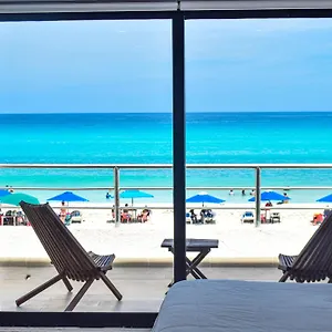 https://villa-caribe-cancun.quintano-roohotels.com