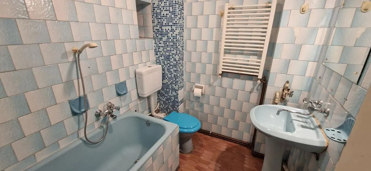 Domum - The Comunist Apartment Bucharest 0*,