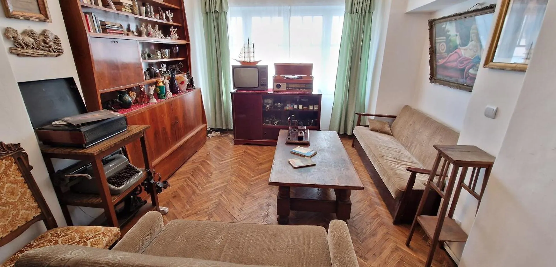 Domum - The Comunist Apartment Bucharest Romania